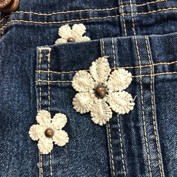 Kids Jordache Shortalls  Size 10-12 Large Embroider Denim Overalls Shorts Girls - Picture 10 of 15